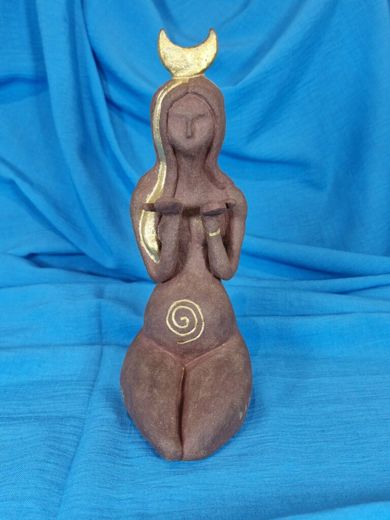 la lune d’or — sculpture femme féminin sacré Rachel T Créatrice