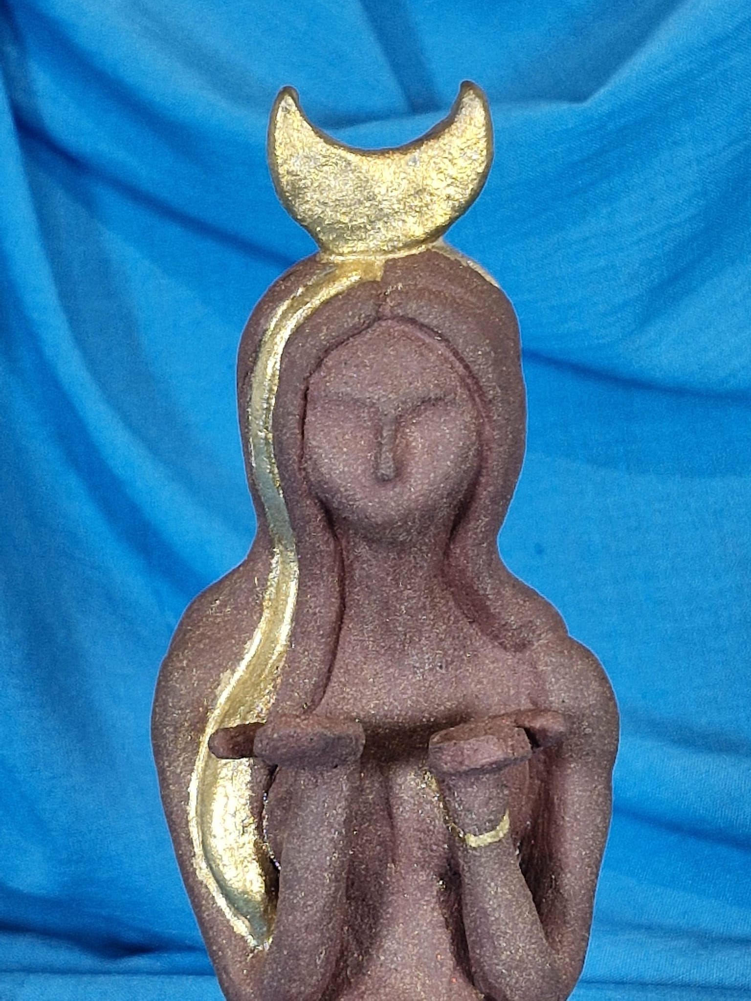 la lune d’or — sculpture femme féminin sacré la lune d’or — sculpture femme féminin sacré